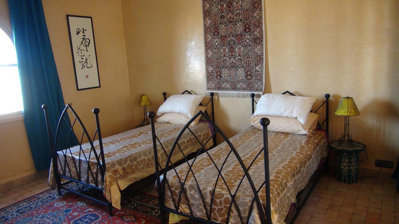 Villa Habibi Есувейра Екстериор снимка