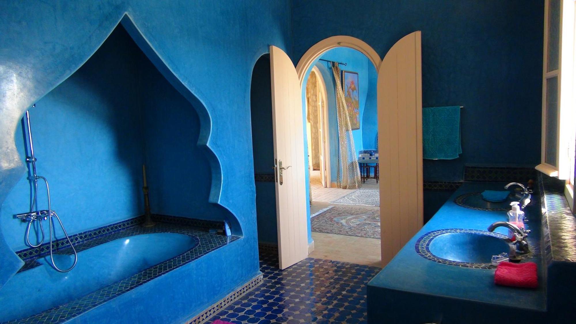 Villa Habibi Есувейра Екстериор снимка