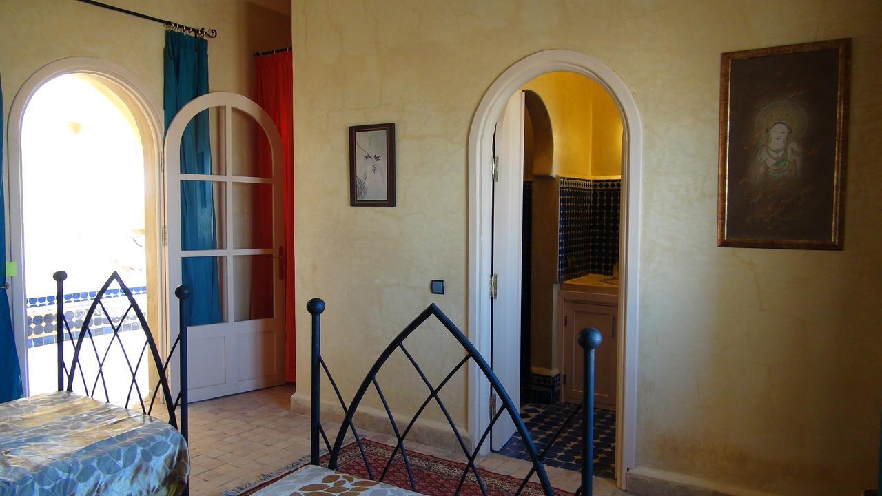 Villa Habibi Есувейра Екстериор снимка