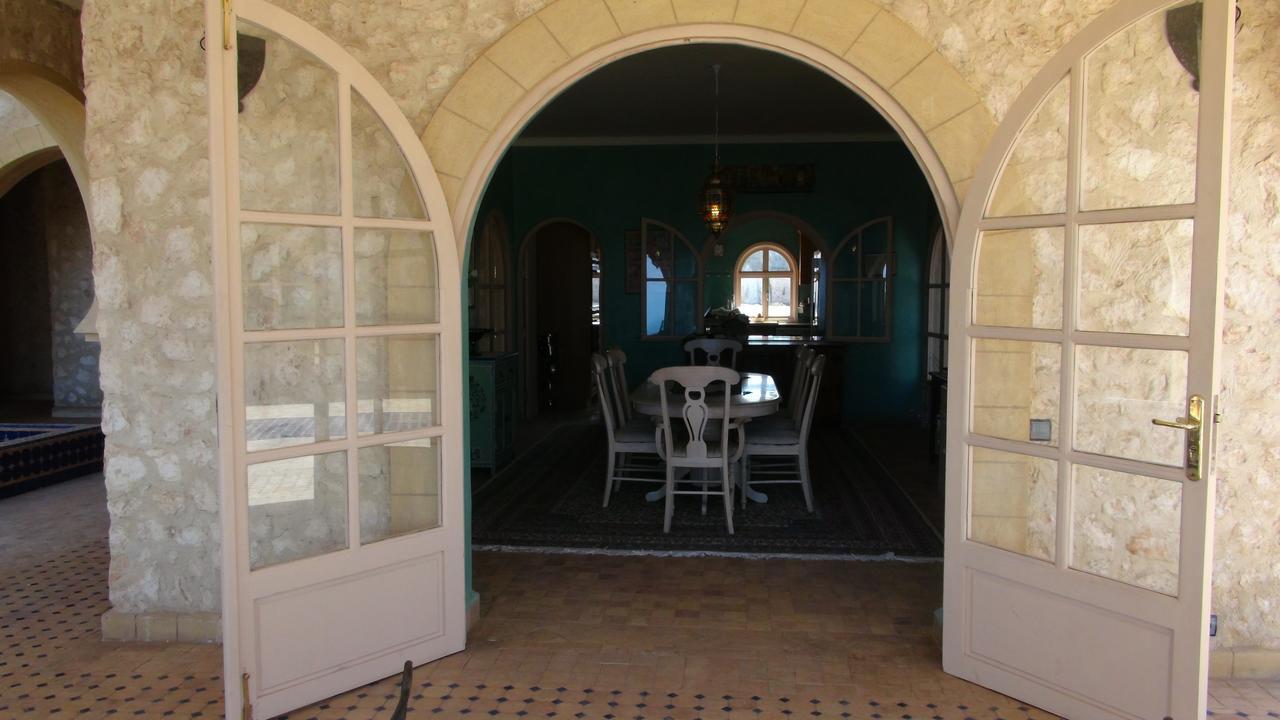 Villa Habibi Есувейра Екстериор снимка
